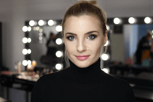 Cabin crew photographer — CabinCrew.ph; former cabin crew, Manila studio